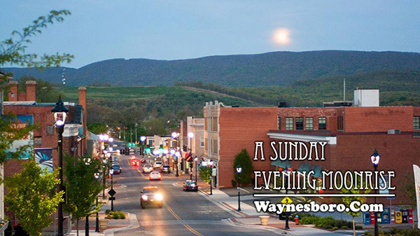 A Sunday Evening Moonrise - Waynesboro.Com